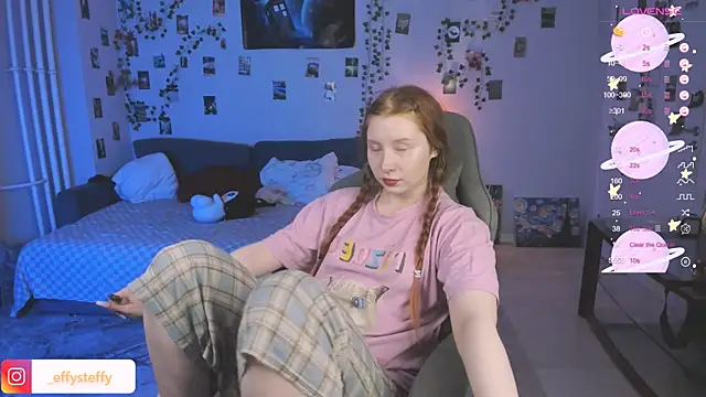 CallMeEffy1 online show from 15, 9, 2025