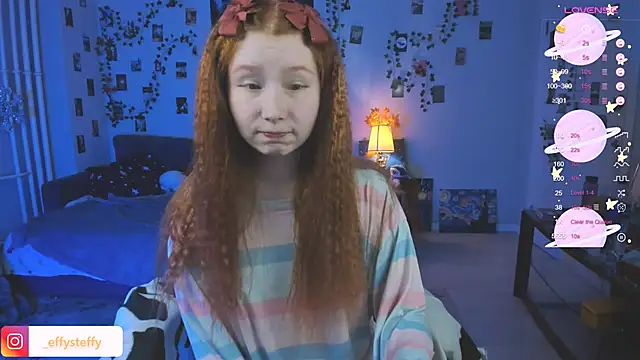 CallMeEffy1 online show from 18, 10, 2025