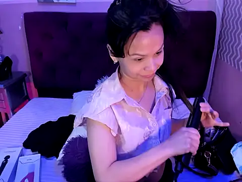 candysmitxxx online show from 18, 2, 2026