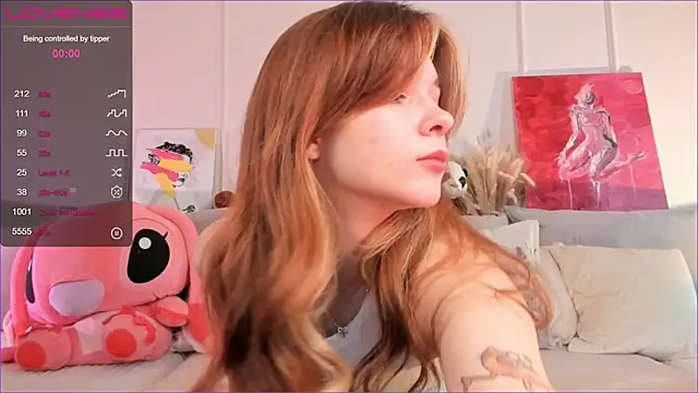 Frau Lina online show from 28, 10, 2025