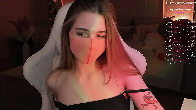 Frau Lina online show from 1, 12, 2024