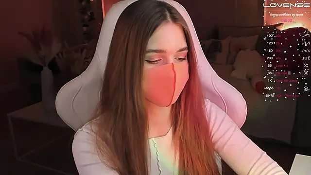 Frau Lina online show from 5, 12, 2024