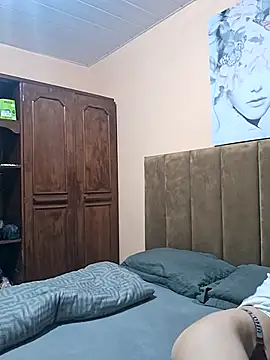 SaffBlue online show from 11, 11, 2025