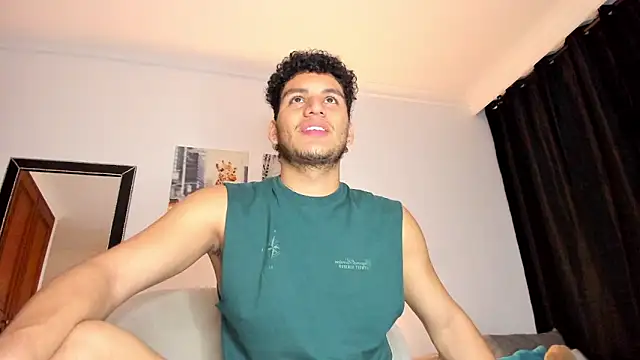 Curlblue online show from 11, 3, 2025