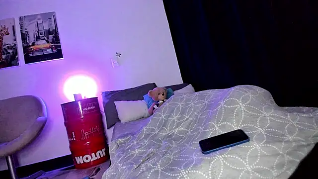 Curlblue online show from 14, 3, 2025