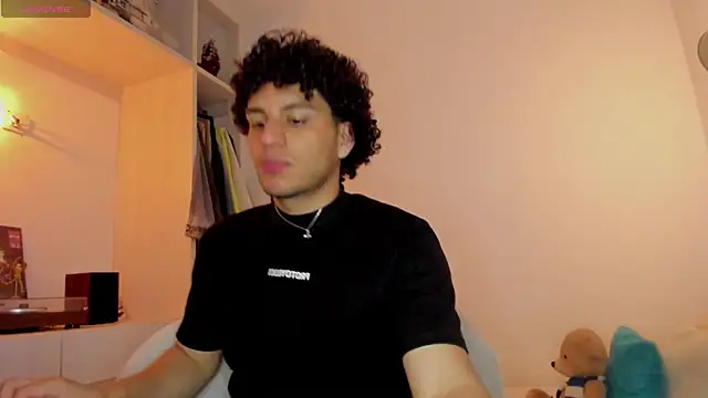 Curlblue online show from 25, 11, 2025