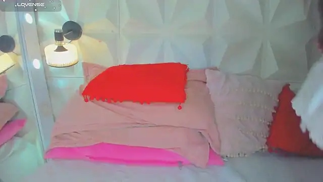 cute latinaxxx online show from 17, 5, 2026