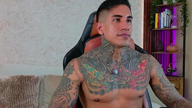 AdanReilly online show from 24, 7, 2026