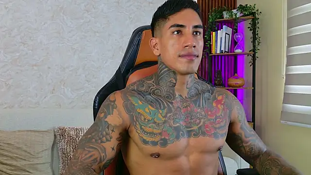 AdanReilly online show from 20, 9, 2025