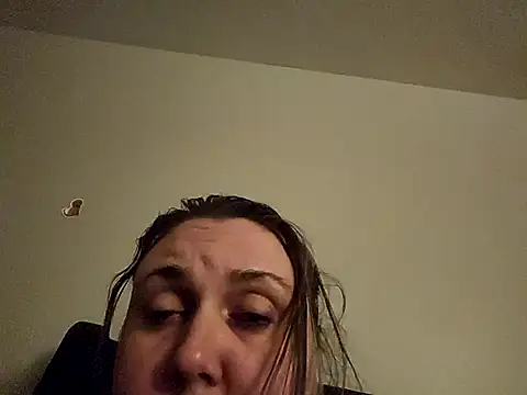 CurvySquirter69 online show from 27, 3, 2026