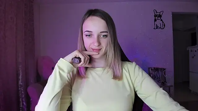 Snapshot of RouseReed chatting on 15, 5, 2026 RouseReed online show from 15, 5, 2026