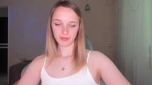 Snapshot of RouseReed chatting on 23, 3, 2026 RouseReed online show from 23, 3, 2026