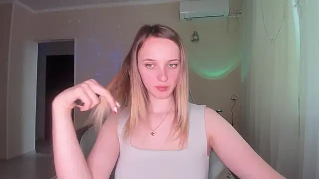 Snapshot of RouseReed chatting on 24, 3, 2026 RouseReed online show from 24, 3, 2026