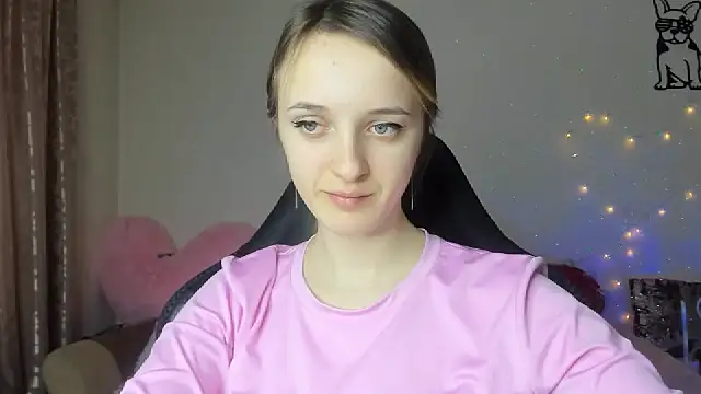 Snapshot of RouseReed chatting on 3, 3, 2026 RouseReed online show from 3, 3, 2026