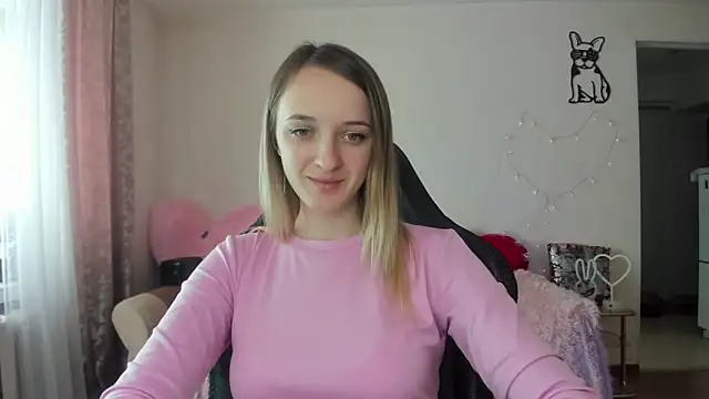 Snapshot of RouseReed chatting on 26, 3, 2026 RouseReed online show from 26, 3, 2026