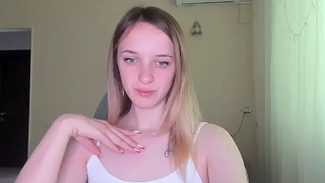 Snapshot of RouseReed chatting on 25, 3, 2026 RouseReed online show from 25, 3, 2026