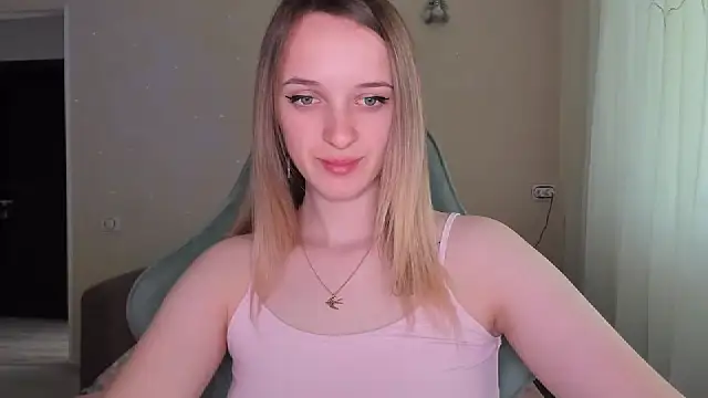 Snapshot of RouseReed chatting on 30, 3, 2026 RouseReed online show from 30, 3, 2026