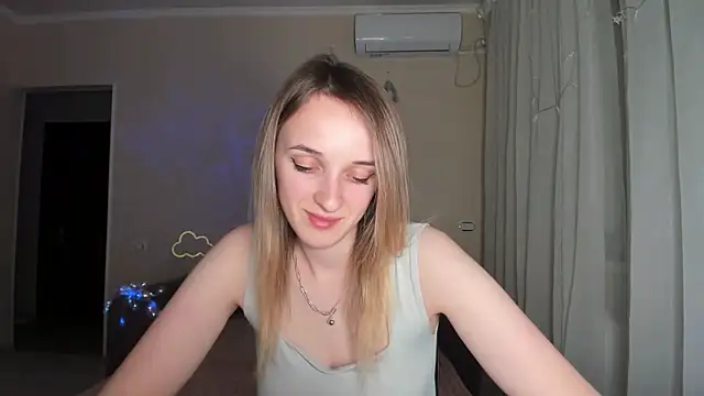 Snapshot of RouseReed chatting on 14, 3, 2026 RouseReed online show from 14, 3, 2026