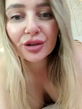 LadyLolyPop  online show from 14, 9, 2025