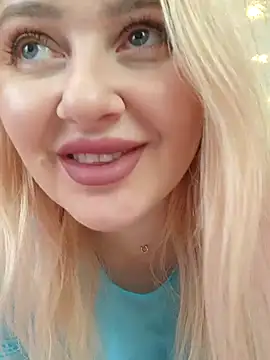 LadyLolyPop  online show from 19, 11, 2025