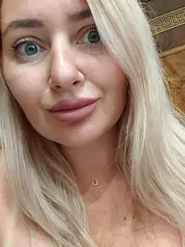 Snapshot of LadyLolyPop_ chatting on 23, 6, 2026 LadyLolyPop online show from 23, 6, 2026