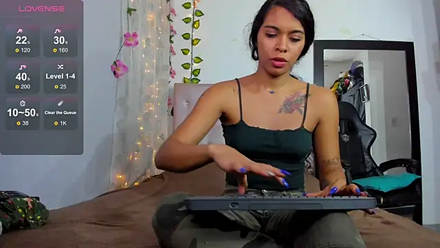 Snapshot of tefy-cardona chatting on 14, 11, 2025 tefy-cardona online show from 14, 11, 2025