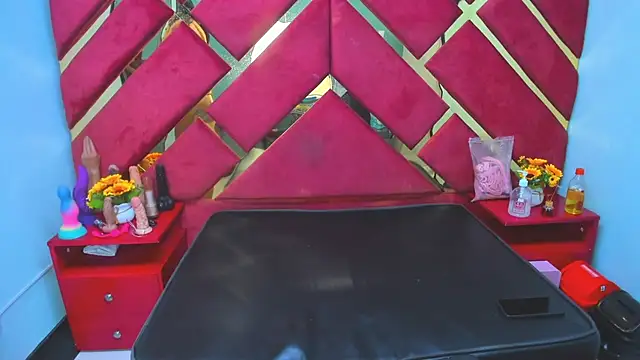 Sweet Annyy online show from 18, 12, 2025