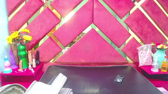 Snapshot of Sweet_Annyy chatting on 24, 10, 2025 Sweet Annyy online show from 24, 10, 2025