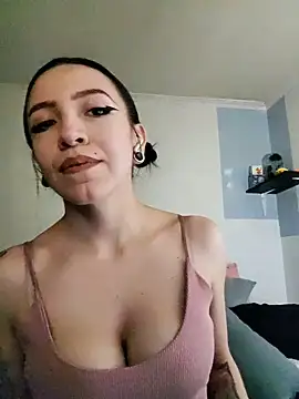 Snapshot of Paudelatorre chatting on 5, 7, 2026 Paudelatorre online show from 5, 7, 2026