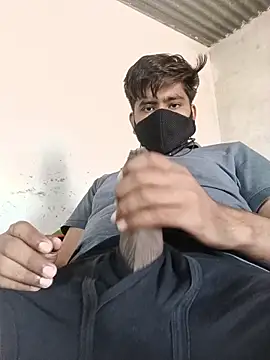 Pussy lover 33 online show from 15, 5, 2026