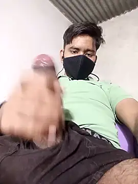 Snapshot of Pussy_lover_33 chatting on 1, 3, 2026 Pussy lover 33 online show from 1, 3, 2026