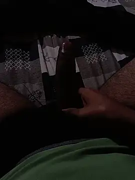 Snapshot of Pussy_lover_33 chatting on 23, 10, 2025 Pussy lover 33 online show from 23, 10, 2025