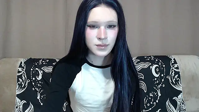 Snapshot of Sexpired_Princess chatting on 14, 6, 2026 Sexpired Princess online show from 14, 6, 2026