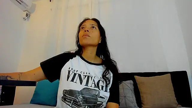 lexyfyre online show from 23, 4, 2026