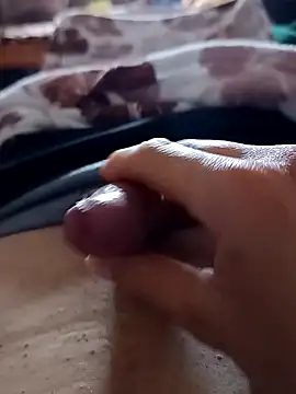 Snapshot of vadszex31 chatting on 9, 9, 2025 vadszex31 online show from 9, 9, 2025