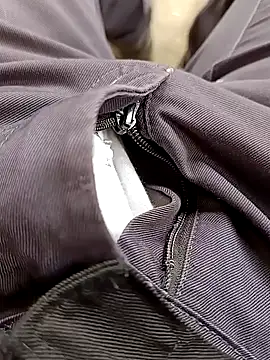 Snapshot of vadszex31 chatting on 17, 10, 2025 vadszex31 online show from 17, 10, 2025