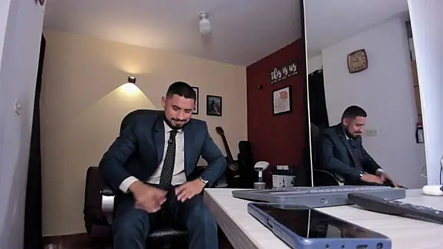 thesexlawyer1 online show from 5, 4, 2026