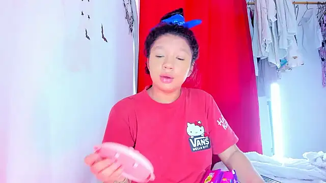 Emily Coper18 online show from 19, 12, 2025