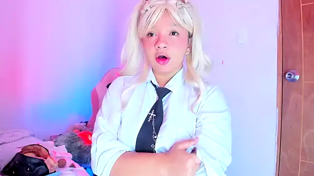 Emily Coper18 online show from 28, 3, 2026