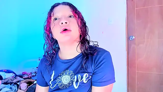 Emily Coper18 online show from 10, 5, 2026