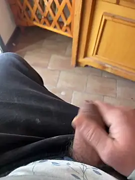 Angeloggaa online show from 6, 12, 2024