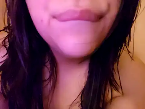 Snapshot of Blanquitaaa chatting on 4, 12, 2024 Blanquitaaa online show from 4, 12, 2024