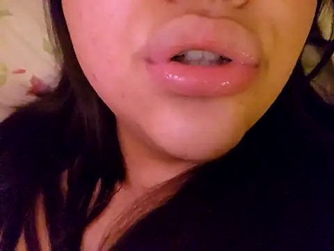 Snapshot of Blanquitaaa chatting on 22, 3, 2025 Blanquitaaa online show from 22, 3, 2025