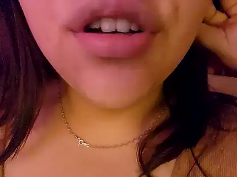 Snapshot of Blanquitaaa chatting on 7, 12, 2024 Blanquitaaa online show from 7, 12, 2024