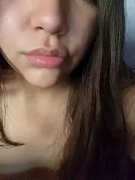 Snapshot of Blanquitaaa chatting on 14, 2, 2026 Blanquitaaa online show from 14, 2, 2026