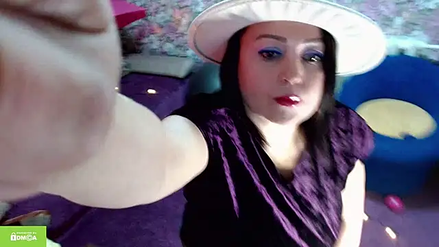 Julia-ru online show from 9, 9, 2025