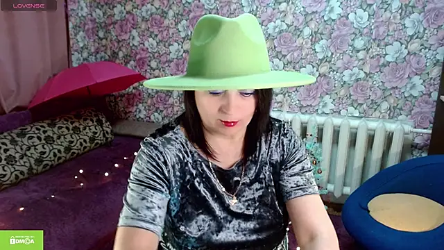 Julia-ru online show from 3, 12, 2025