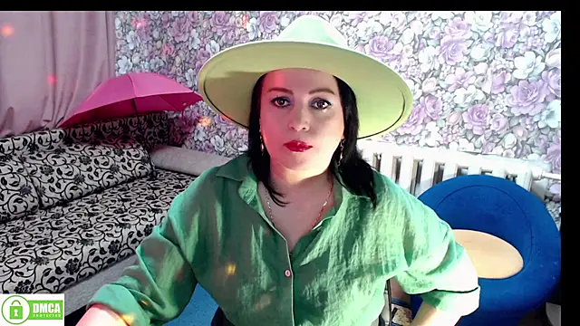 Julia-ru online show from 22, 1, 2025