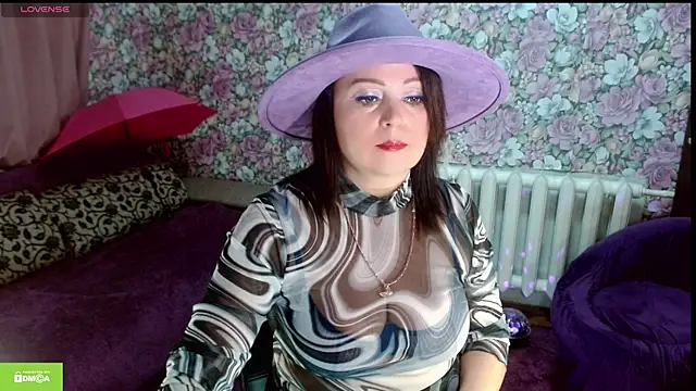 Julia-ru online show from 2, 6, 2026