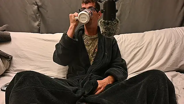 joeiandola online show from 4, 10, 2025